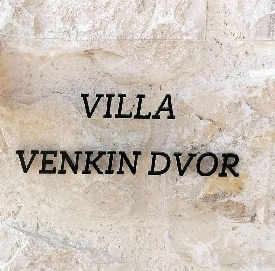 Villa Venkin Dvor Novalja Buitenkant foto
